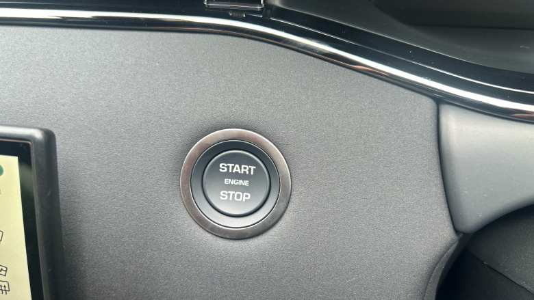 Land Rover Range Rover Evoque 1.5 P300e S 5dr Auto Hatchback